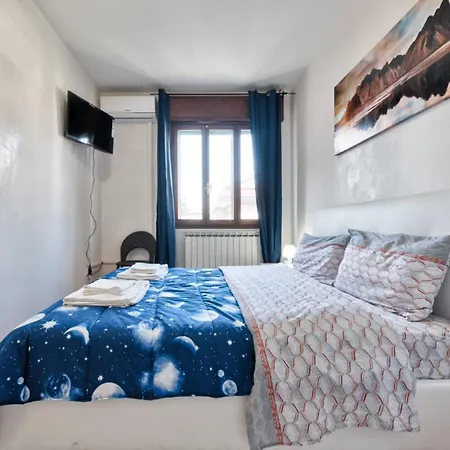 Midtown Garden City Πανσιόν
